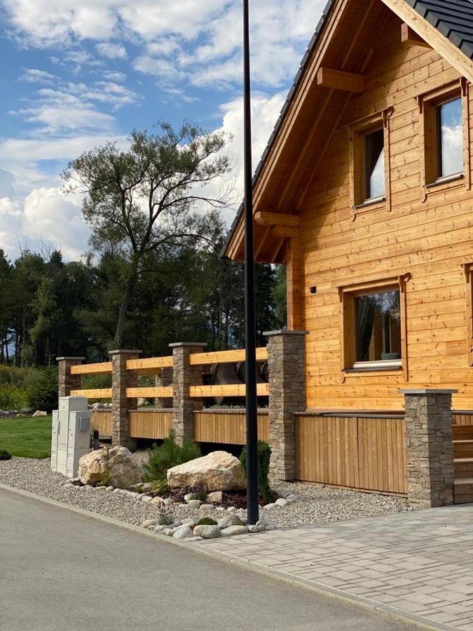 ולקה לומניקה Rezidencia Woodchalet מראה חיצוני תמונה